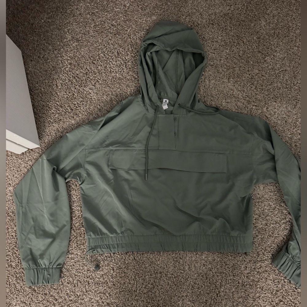 Green Hooded Crop Windbreaker